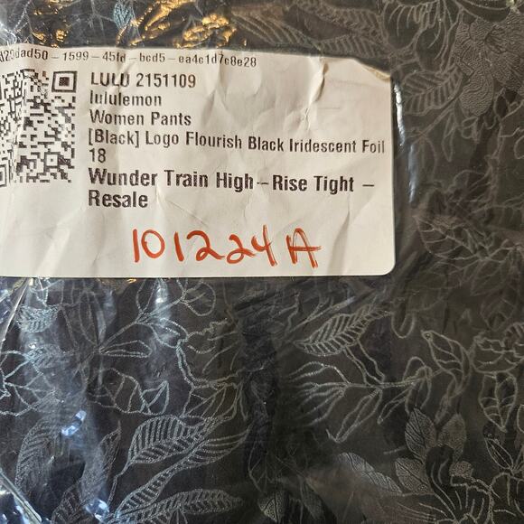 Like New Lululemon Wunder Train HR Tight 25 Flourish Black Iridescent Foil Sz 18 - Picture 12 of 12